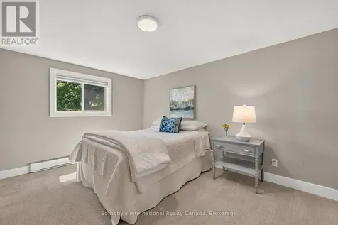 131 Bruce Street South Blue Mountains ON N0H 2P0