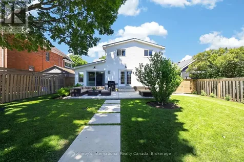 131 Bruce Street South Blue Mountains ON N0H 2P0