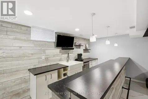 1381 Old Zeller Drive Kitchener ON N2A 0C6