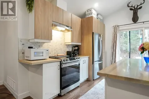 104 Greenwood Drive Bonfield ON P0H 1E0