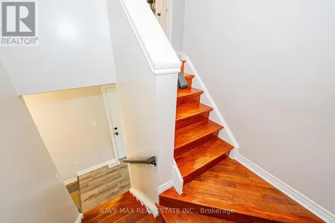 36 Marcy Crescent Cambridge ON N3C 4H5