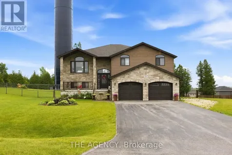 206 Meredith Way Chatsworth ON N0H 1G0