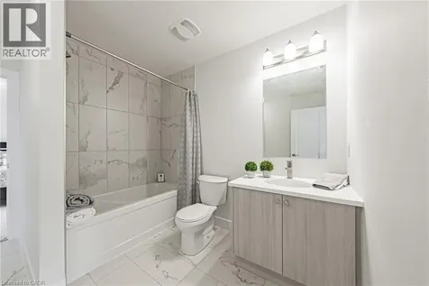 546 Benninger Drive Kitchener ON N2E 0E9