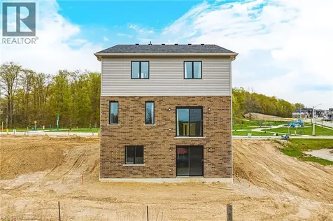 546 Benninger Drive Kitchener ON N2E 0E9