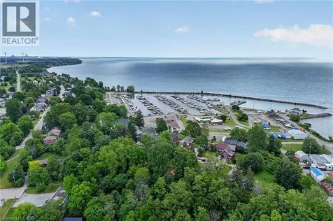 12 St Andrew Street Port Dover ON N0A 1N1