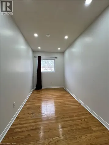 211 Veronica Drive Kitchener ON N2A 2R8