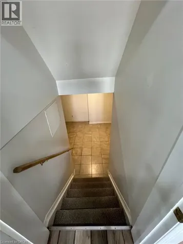 211 Veronica Drive Kitchener ON N2A 2R8