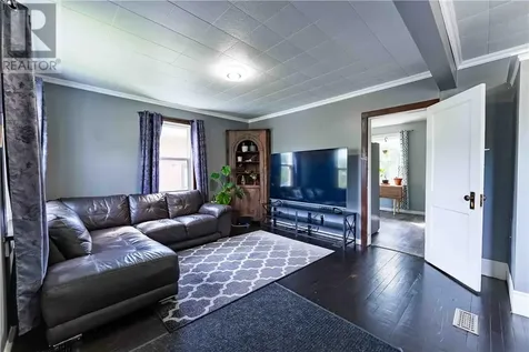 697 Ontario Street Sudbury ON P3E 4K8
