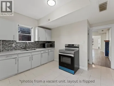 223 Gladstone Avenue Windsor ON N9A 2P6