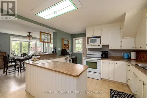 1762 6th Avenue East Owen Sound ON N4K 2V8
