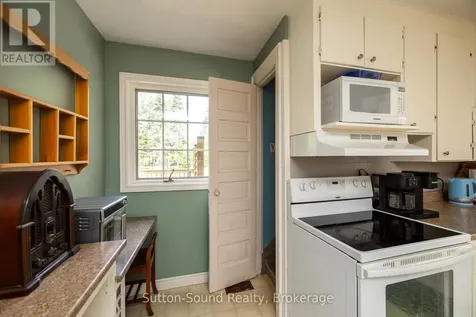 1762 6th Avenue East Owen Sound ON N4K 2V8