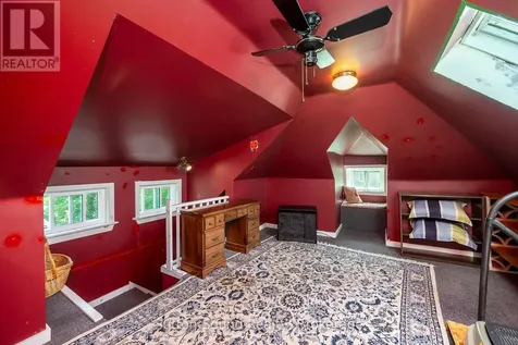 1762 6th Avenue East Owen Sound ON N4K 2V8