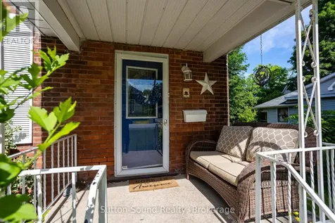 1762 6th Avenue East Owen Sound ON N4K 2V8