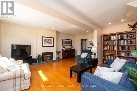 1762 6th Avenue East Owen Sound ON N4K 2V8