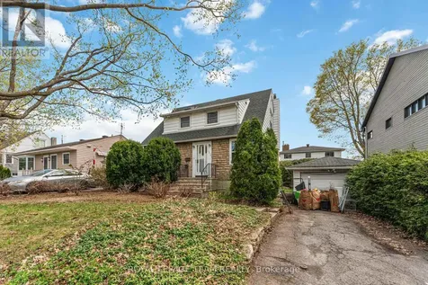 1272 Livingstone Avenue Ottawa ON K1H 7P8