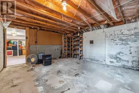 1272 Livingstone Avenue Ottawa ON K1H 7P8
