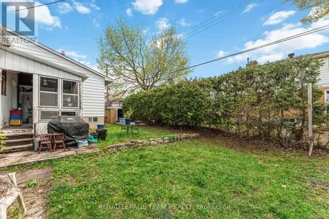 1272 Livingstone Avenue Ottawa ON K1H 7P8