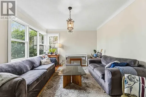 1272 Livingstone Avenue Ottawa ON K1H 7P8