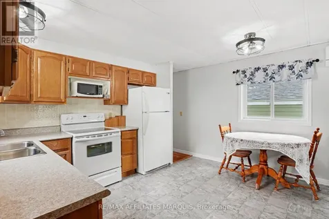 10 Saddle Avenue Rideau Lakes ON K7A 0J4