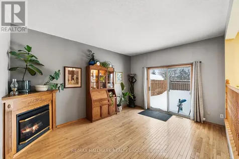 477 Duvernay Drive Ottawa ON K1E 2N7