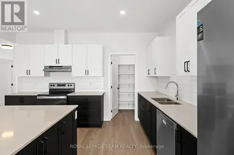 1136 Moore Street Brockville ON K6V 0H2