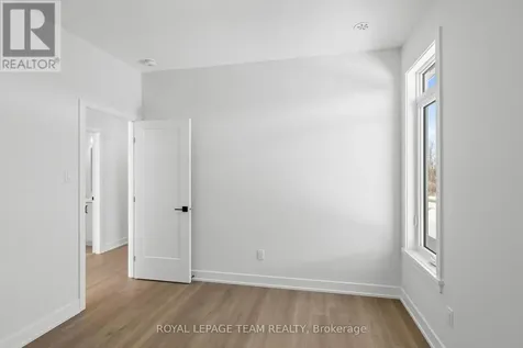 1136 Moore Street Brockville ON K6V 0H2