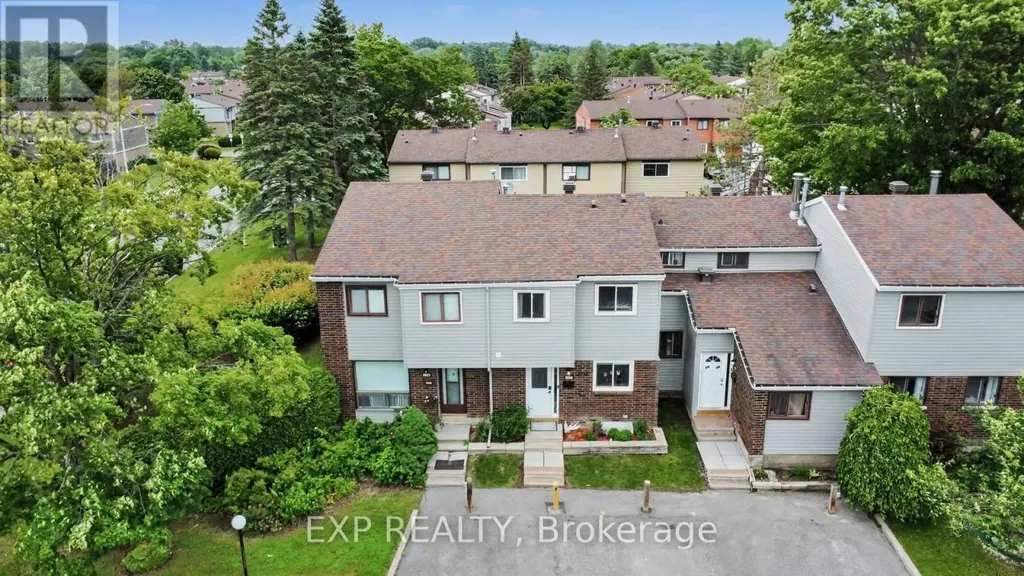 2030 Kelden Crescent Ottawa ON K1B 4X9