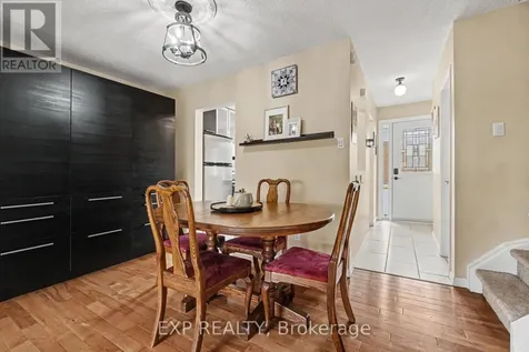 2030 Kelden Crescent Ottawa ON K1B 4X9