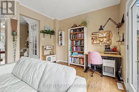 2030 Kelden Crescent Ottawa ON K1B 4X9