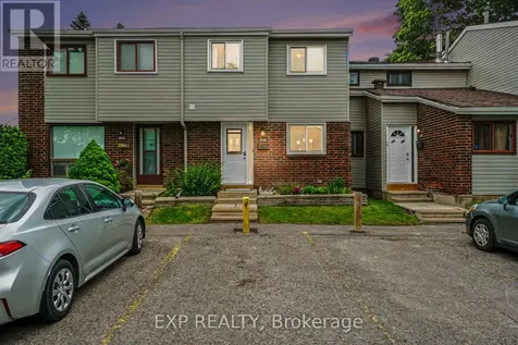 2030 Kelden Crescent Ottawa ON K1B 4X9
