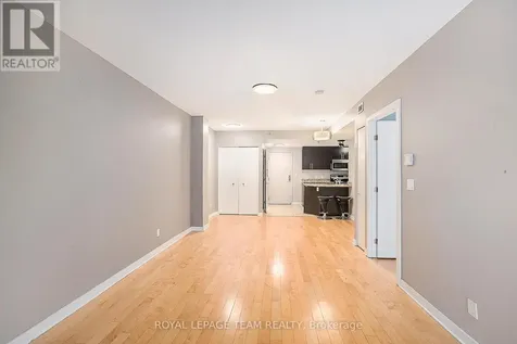 456 King Edward Avenue Ottawa ON K1N 7M9