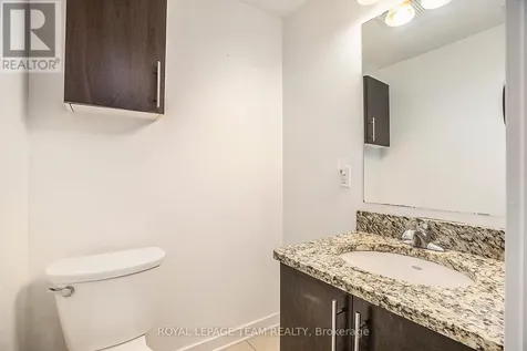 456 King Edward Avenue Ottawa ON K1N 7M9