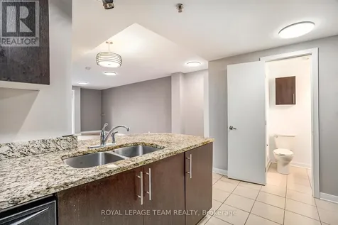 456 King Edward Avenue Ottawa ON K1N 7M9