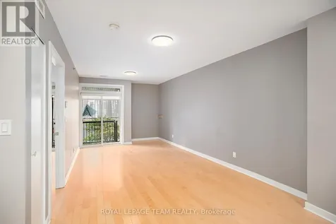 456 King Edward Avenue Ottawa ON K1N 7M9