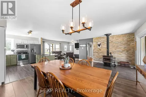9221 Hickory Drive Strathroy-caradoc ON N7G 3H3
