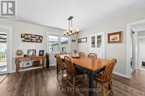 9221 Hickory Drive Strathroy-caradoc ON N7G 3H3