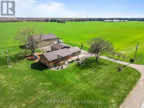 9221 Hickory Drive Strathroy-caradoc ON N7G 3H3