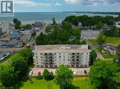 12 St Andrew Street Port Dover ON N0A 1N1