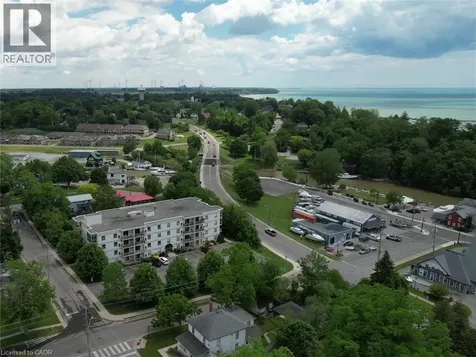 12 St Andrew Street Port Dover ON N0A 1N1