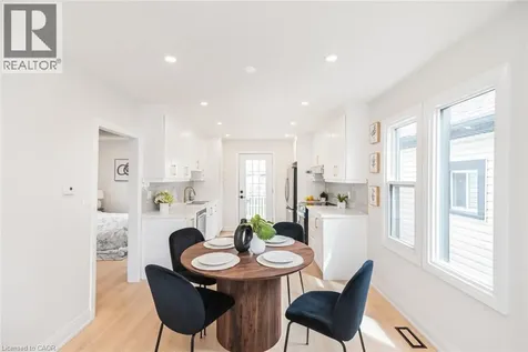 297 Britannia Avenue Hamilton ON L8H 1Y2