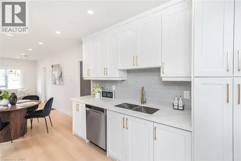 297 Britannia Avenue Hamilton ON L8H 1Y2