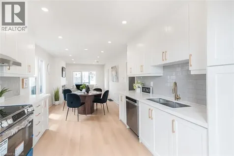 297 Britannia Avenue Hamilton ON L8H 1Y2