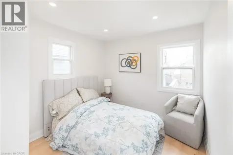297 Britannia Avenue Hamilton ON L8H 1Y2