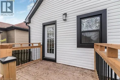 297 Britannia Avenue Hamilton ON L8H 1Y2