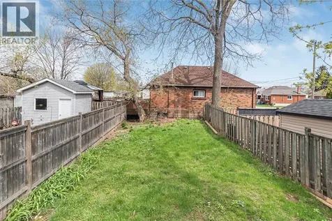 297 Britannia Avenue Hamilton ON L8H 1Y2