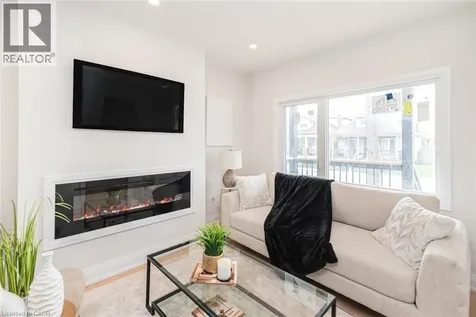 297 Britannia Avenue Hamilton ON L8H 1Y2