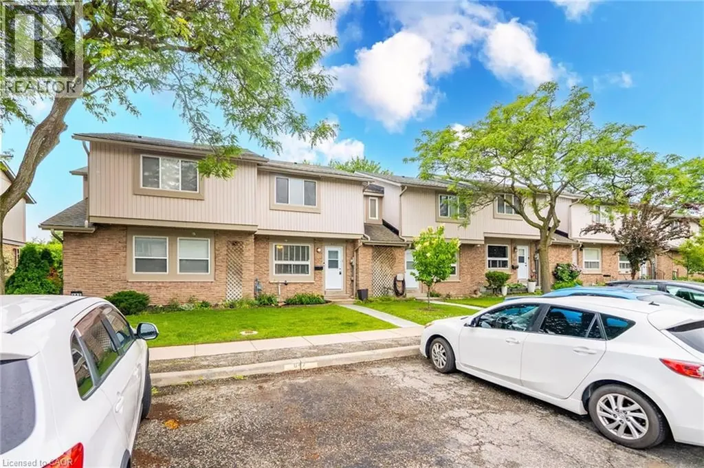 647 Woodward Avenue Milton ON L9T 3K4