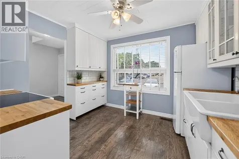 647 Woodward Avenue Milton ON L9T 3K4