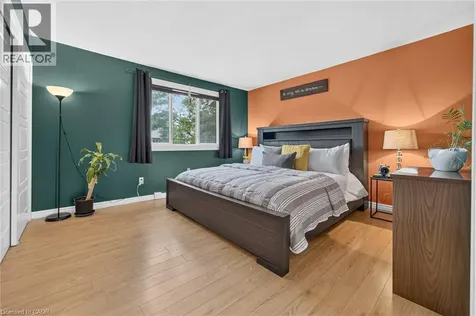 647 Woodward Avenue Milton ON L9T 3K4