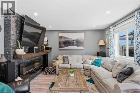 4804 John Street Beamsville ON L3J 0P5